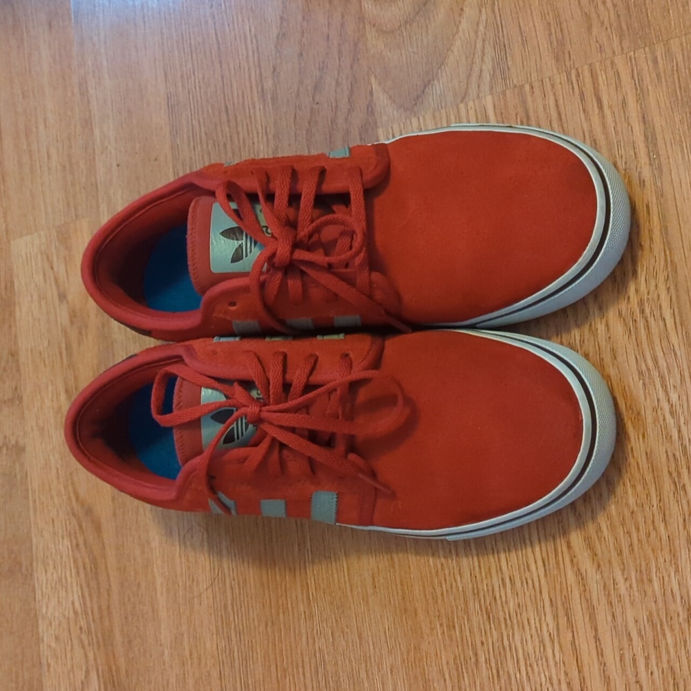 Adidas, kids, Size 5.5